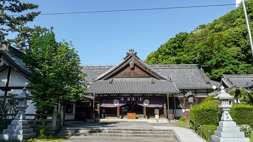 琴弾八幡宮 神幸殿