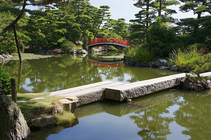 中津万象園
